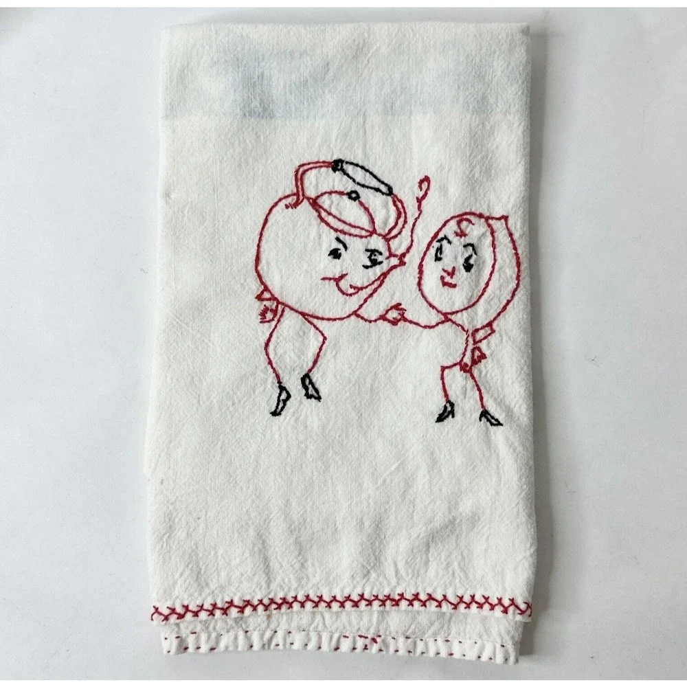 1950’s tea towl embroidered w/tea kettle and tea cup dancing Kitchen Towel‎